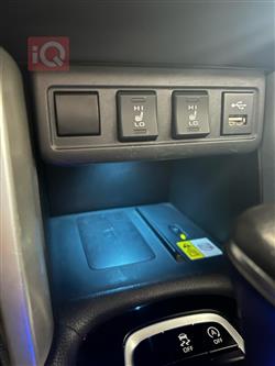 تۆیۆتا کۆرۆلا کرۆس